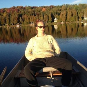 Meet your Posher, Olivia